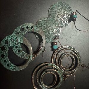 Boutique earing